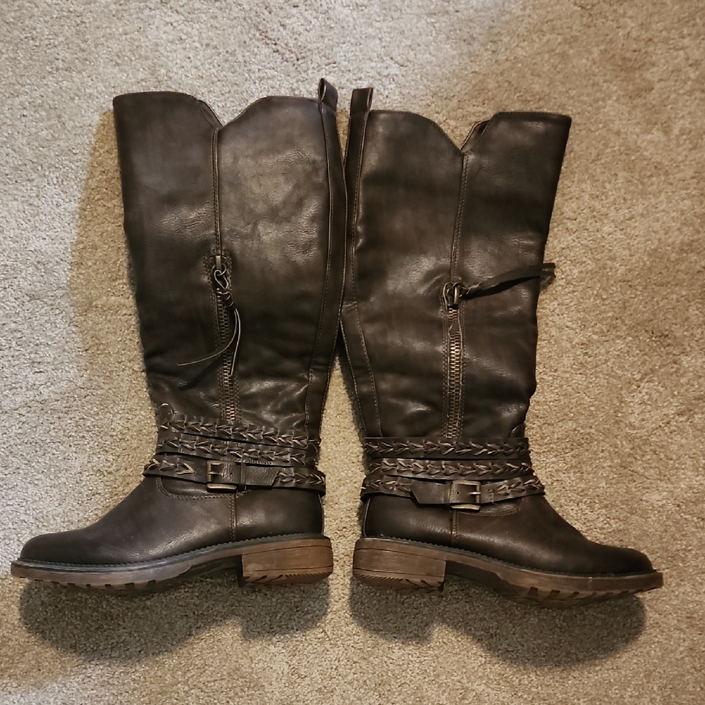 Women's Black Leather Boots